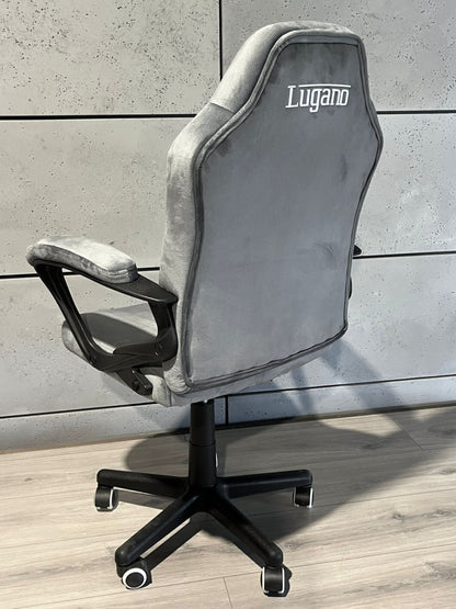 44091acd860673e092501c6b56787808