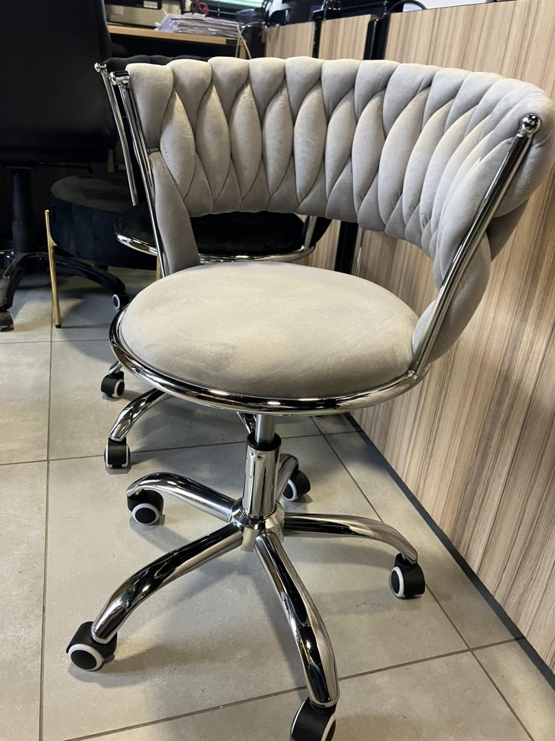 Treccia Office Black Velvet – nowoczesne krzesło obrotowe