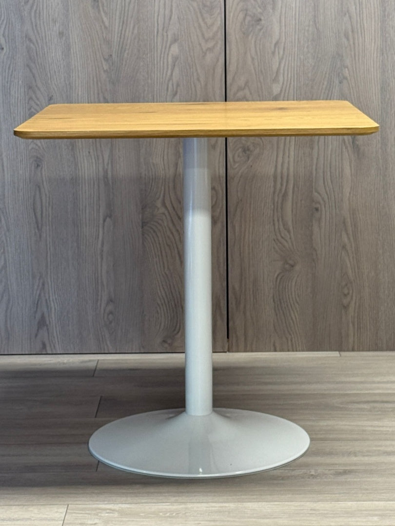 5714f25e1c4b4569b74d6b2b8782a9ad