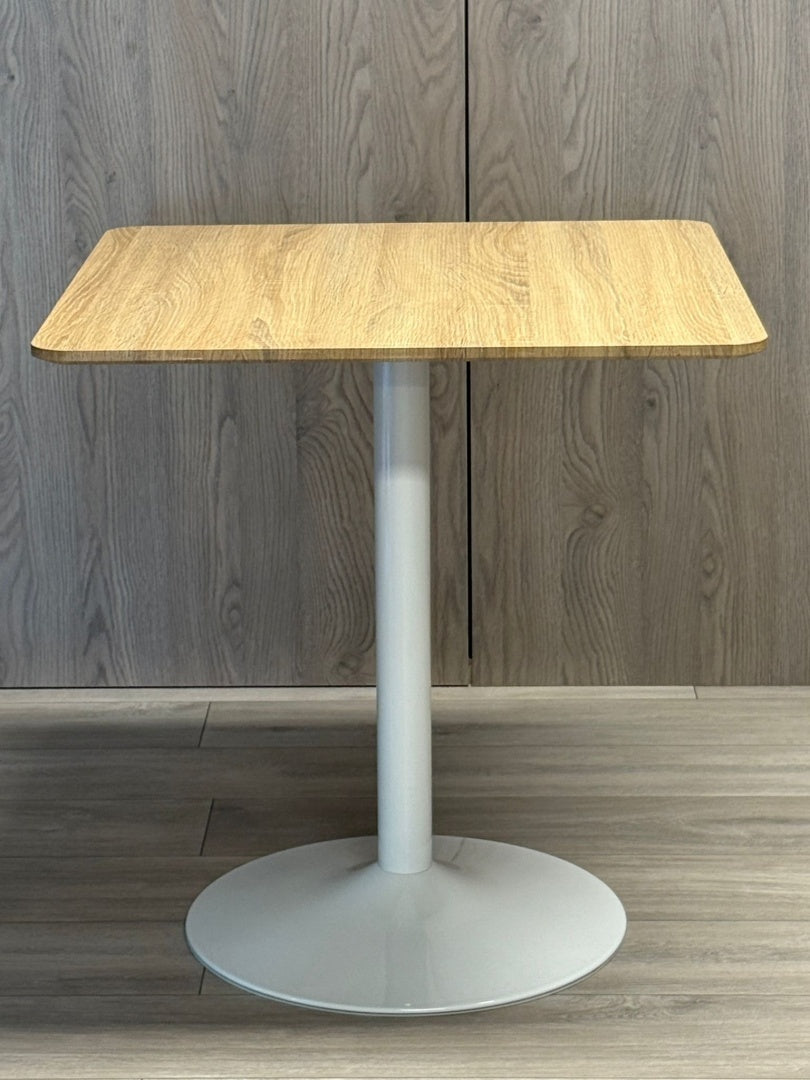 Stół skandynawski kwadratowy TORI Light Wood 70 MILK