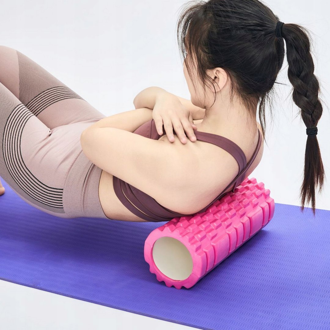 Wałek do masażu fitness ćwiczeń jogi roller masażer pleców ud nóg karku 30x10 cm